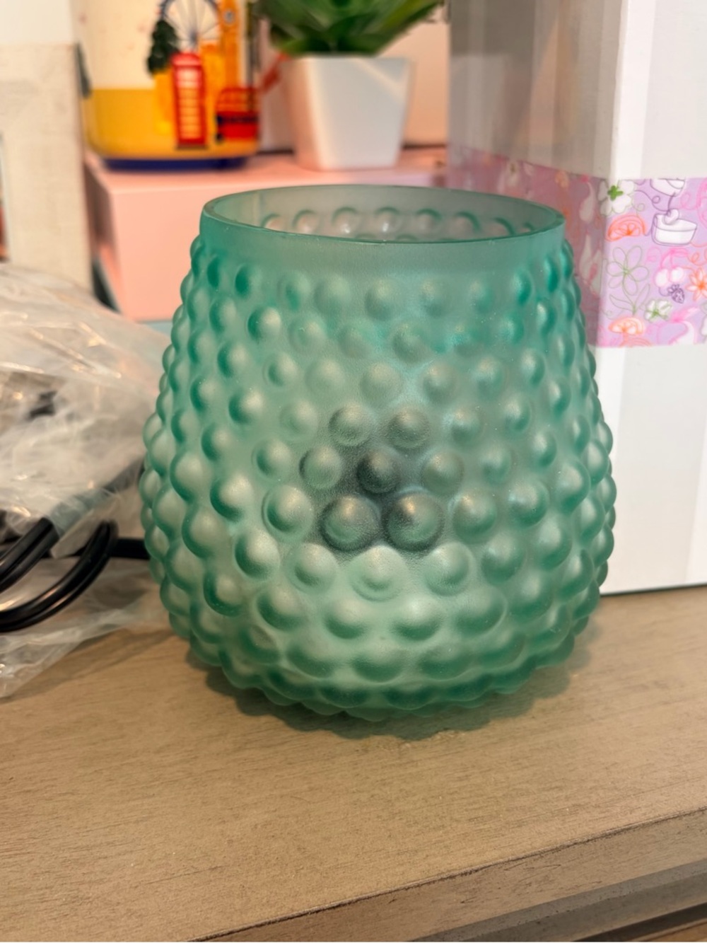Scentsy Bubble Blue wax warmer